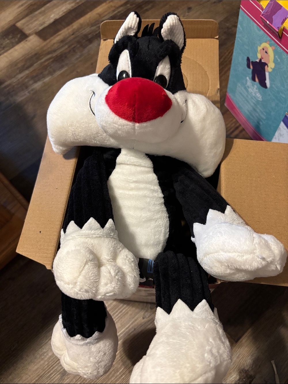 Scentsy Buddy‎ Sylvester Looney Tunes